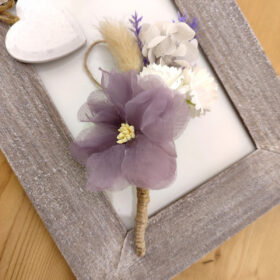 Boutonnière lavande