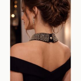 Collier faux col noir