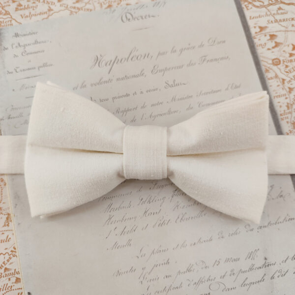 Noeud papillon double ivoire