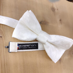 Noeud papillon double ivoire façonné