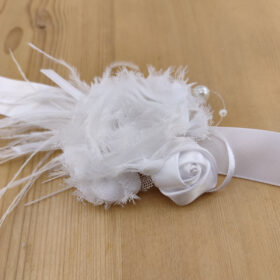 Collier fleurs et plumes