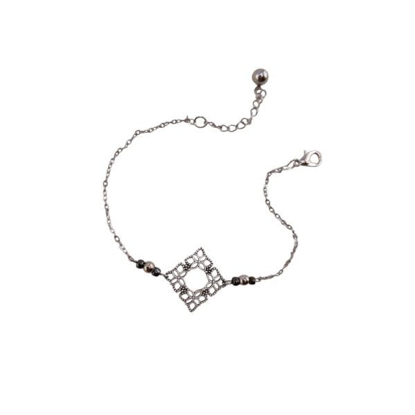Bracelet filigrane carré argenté