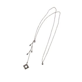 Collier de dos filigrane carré argenté