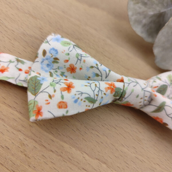 Noeud Papillon Enfant Liberty Fleuri – Orangé, Bleu Ciel & Vert