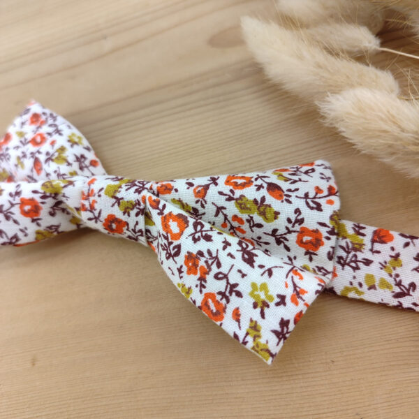 Noeud papillon Liberty orangé/vert & terracotta – Modèle cérémonie