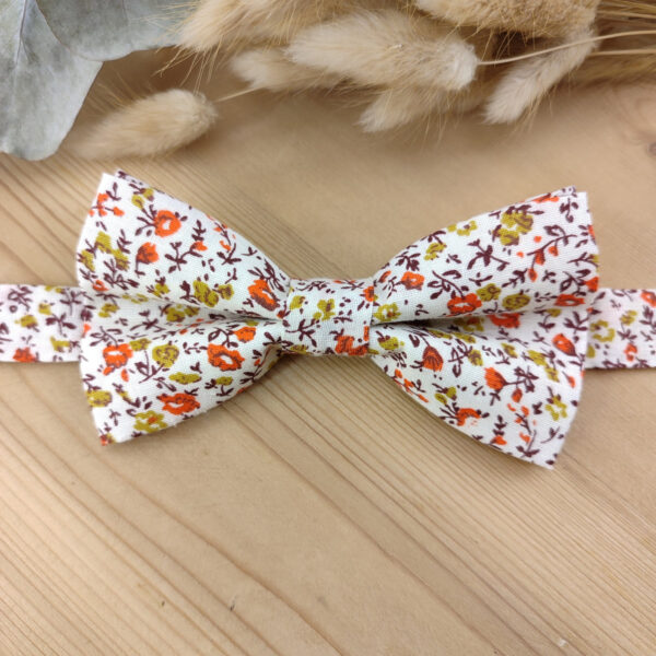 Noeud papillon double en Liberty orangé/vert
