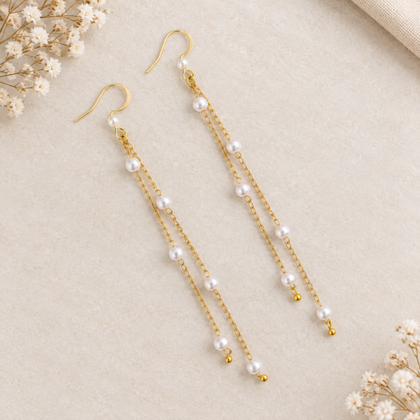 Boucles d'oreilles pendantes perles et chaîne et dorée