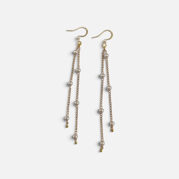 Boucles d'oreilles pendantes perles et chaîne et dorée
