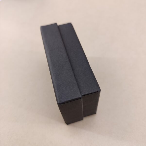 Alternative view of Boîte à bijoux en carton noir 8 × 5 cm